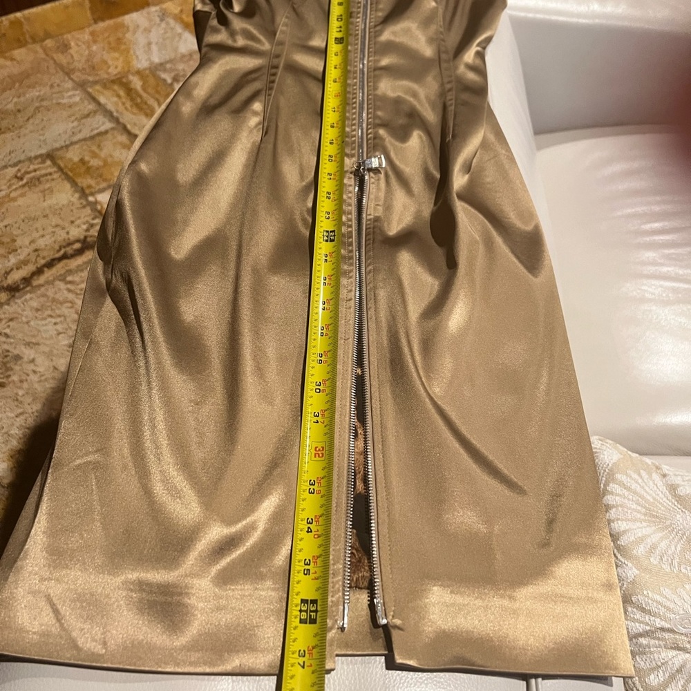 Dolce & Gabbana European size 42. - Picture 12 of 16